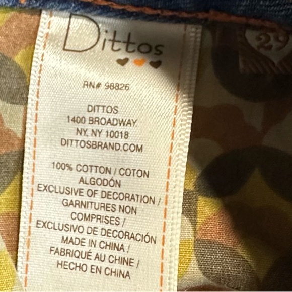 DITTOS Blue Denim Distressed Overalls High-Rise Shorts Size: 29 - Picture 6 of 7